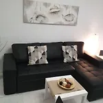 In Playa De Americas Mit Balkon By Interhome * 플라야데라스아메리카스
