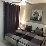 아파트 In Playa De Americas Mit Balkon By Interhome 플라야데라스아메리카스