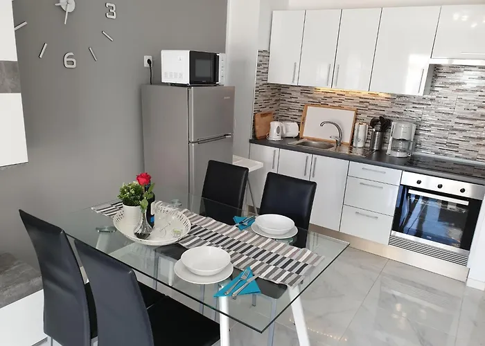 In Playa De Americas Mit Balkon By Interhome 아파트 *